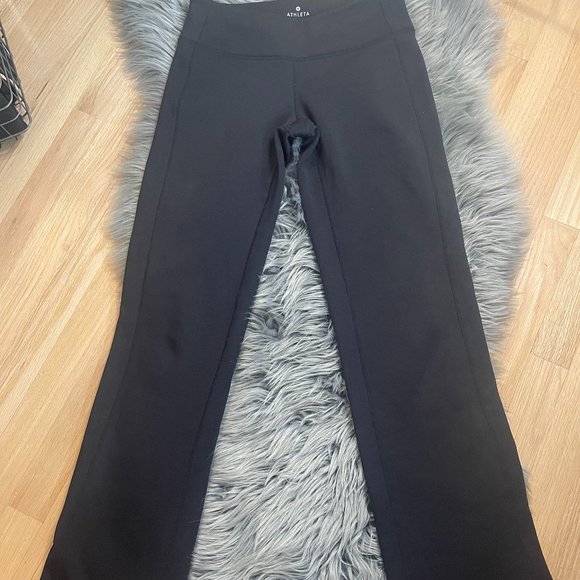Like New! Athleta Kick Booty Stretch Tech Fleece Yoga Pants, Black - XS - Picture 8 of 13